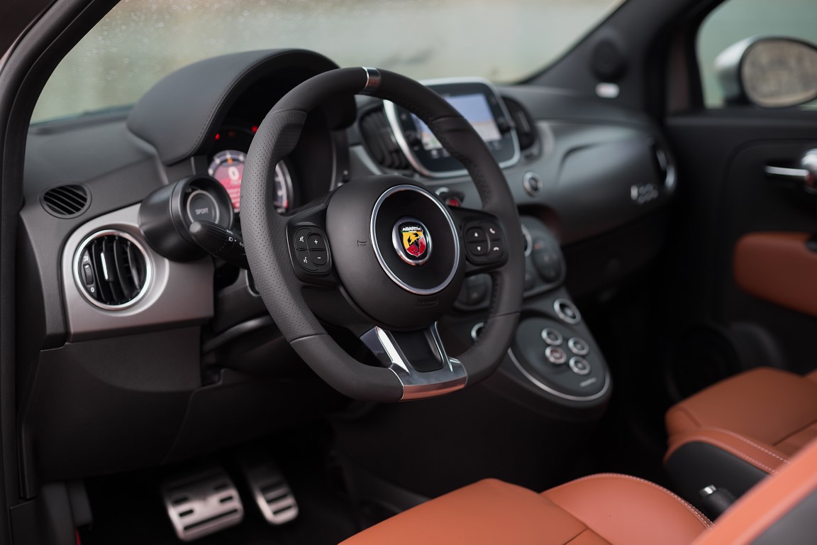 Abarth 595 Turismo (Automatic)